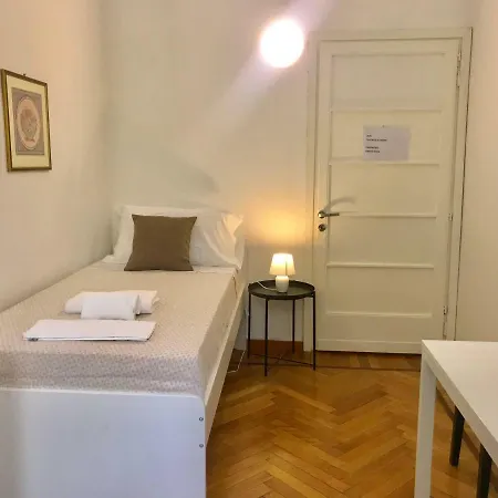 Cornalia 24 بيت ضيافة