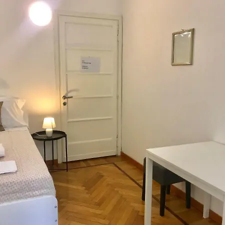 Cornalia 24 Gasthof Mailand
